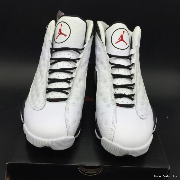 888164-112 white SNGL AIR JORDAN RETRO 13 RESPECT